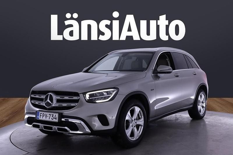 Käytetty 2020 Mercedes GLC300e Business Katumaasturi | 36 900 € (Perustarjous) - Kuva 1/1
