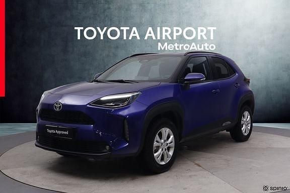 Met. sininen Käytetty 2024 Toyota Yaris Cross Katumaasturi | 29 990 € (Hyvä tarjous) - Kuva 1/4
