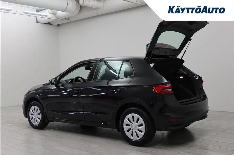 Uusi Skoda Fabia Selection 116 HP (85 kW) 2025 Met. musta Viistoperä