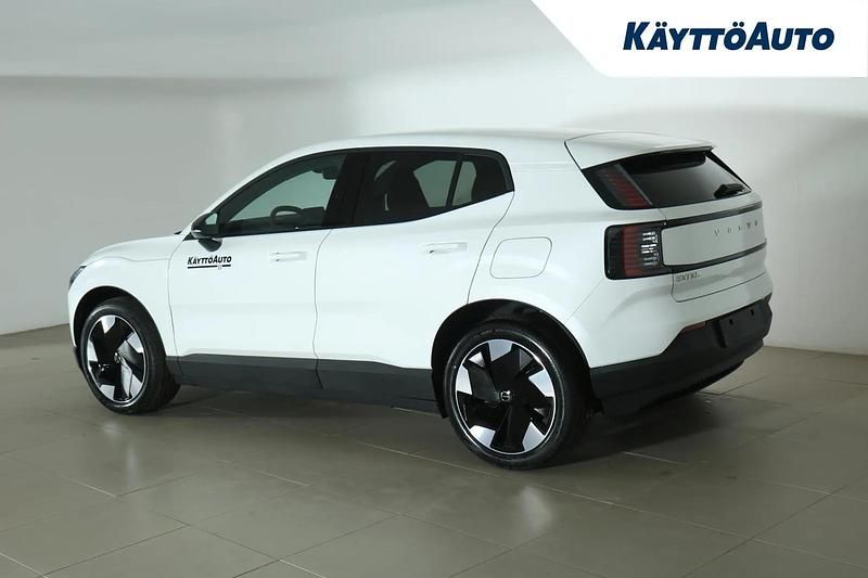 Käytetty Volvo EX30 Performance 314 kW (428 HP) 2026 Crystal white met. Katumaasturi