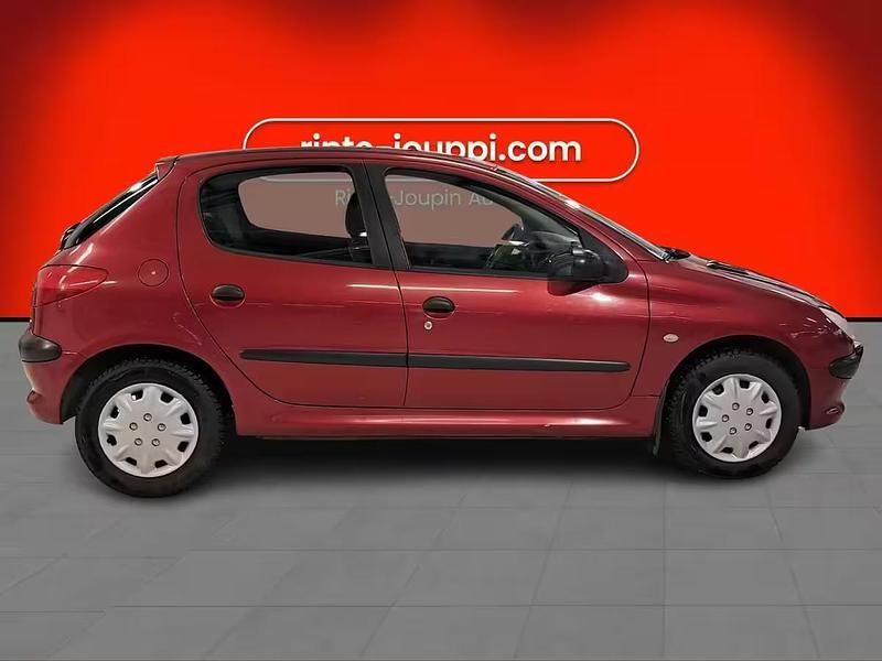 Käytetty Peugeot 206 2002