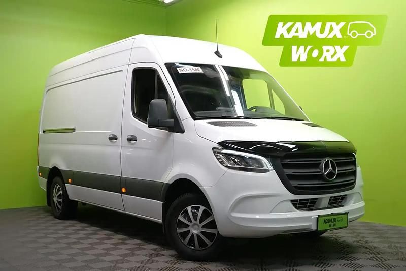 Valkoinen Käytetty 2021 Mercedes Sprinter Van | 35 690 € (Supertarjous) - Kuva 1/4