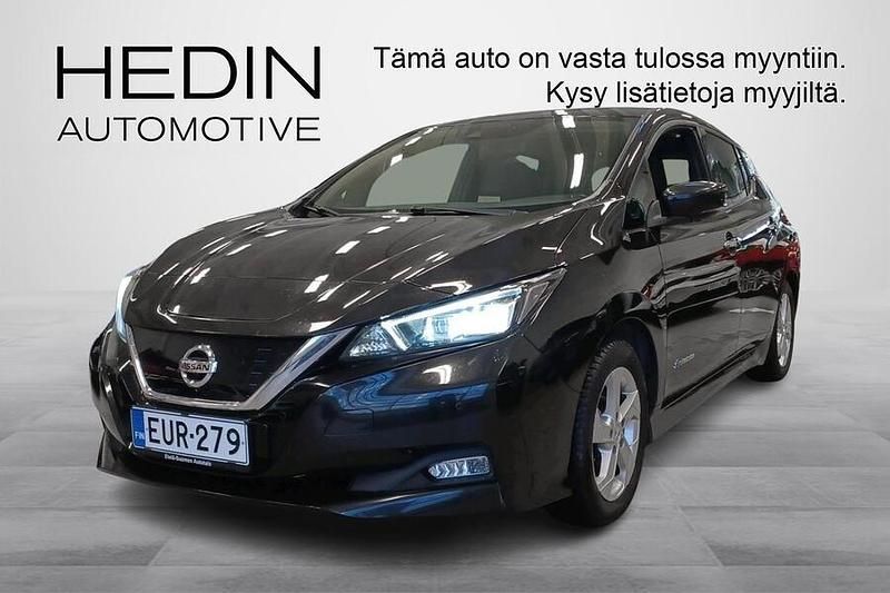 Käytetty Nissan Leaf Tekna 110 kW (150 HP) 2020 Musta Viistoperä