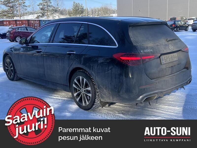 Käytetty Mercedes C300e Business 204 HP (150 kW) 2023 Musta Farmari