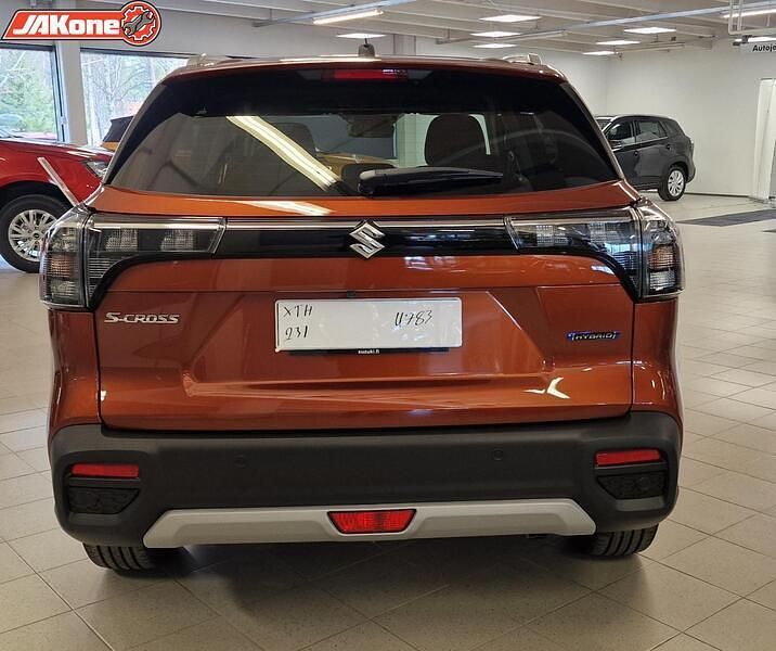 Uusi Suzuki SX4 S-Cross GL 102 HP (75 kW) 2025 Katumaasturi