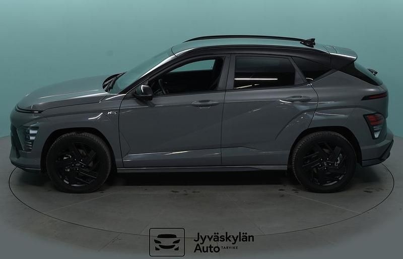 Käytetty Hyundai Kona N Line 160 kW (218 HP) 2025 Harmaa Katumaasturi