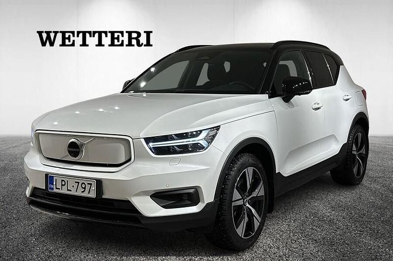 Käytetty 2020 Volvo XC40 R-Design Katumaasturi | 30 900 € (Perustarjous) - Kuva 1/3