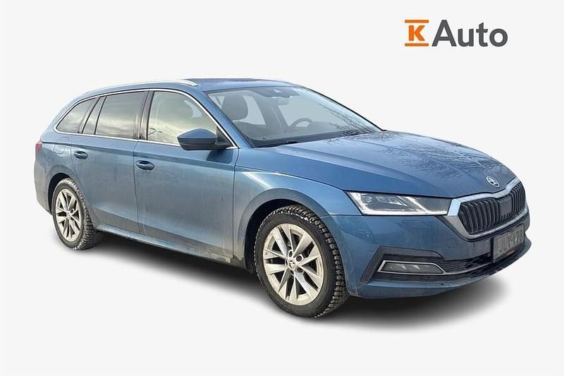Käytetty Skoda Octavia Style 150 HP (110 kW) 2021 Sininen Farmari