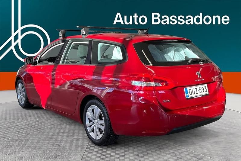 Käytetty Peugeot 308 SW Active 131 HP (96 kW) 2015 Farmari