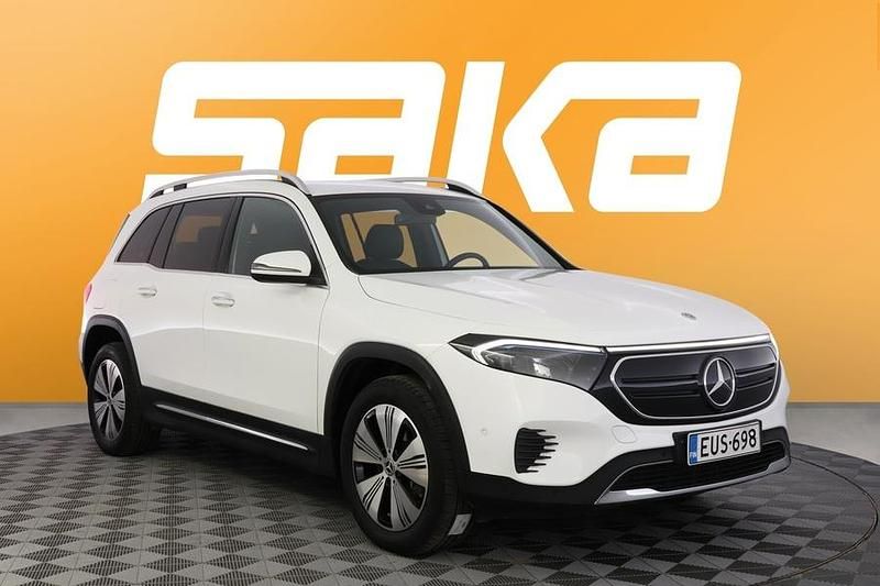 Käytetty Mercedes EQB250+ Business 139 kW (190 HP) 2023 Katumaasturi