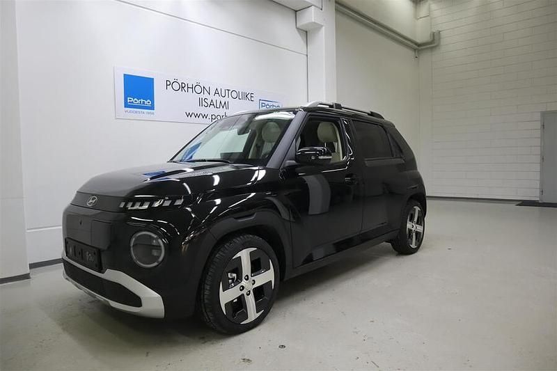 Musta Uusi 2025 Hyundai Inster Viistoperä | 32 780 € (Kallis) - Kuva 1/4