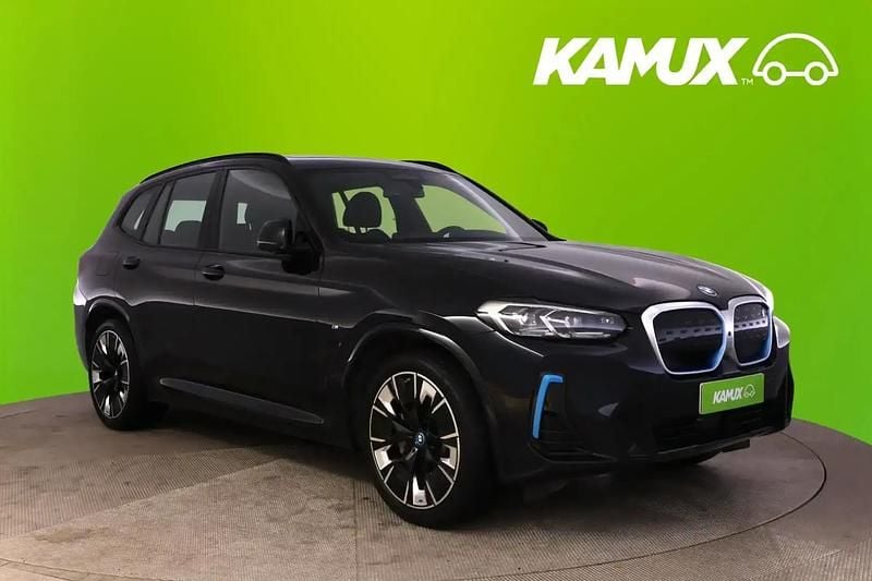 Musta Käytetty 2022 BMW iX3 Impressive Katumaasturi | 39 860 € (Perustarjous) - Kuva 1/4