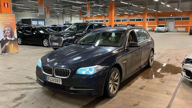 Käytetty 2015 BMW 520 Farmari | 12 900 € (Hyvä tarjous) - Kuva 1/4