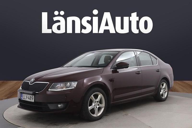 Käytetty 2013 Skoda Octavia Elegance Viistoperä | 9 990 € (Perustarjous) - Kuva 1/1