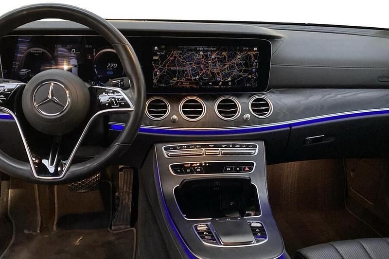 Käytetty Mercedes E300 AMG 306 HP (225 kW) 2023 Farmari