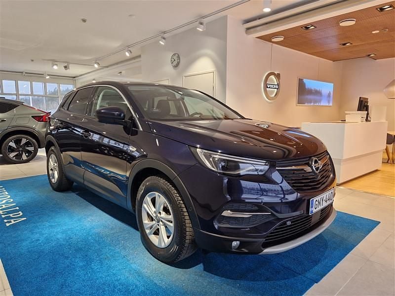 Käytetty Opel Grandland X Executive 131 HP (96 kW) 2021 Sininen Katumaasturi