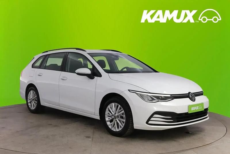 Valkoinen Käytetty 2023 VW Golf VIII Comfortline Farmari | 23 900 € (Supertarjous) - Kuva 1/4