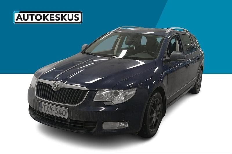 Sininen Käytetty 2012 Skoda Superb Comfort Farmari | 5 900 € (Perustarjous) - Kuva 1/2