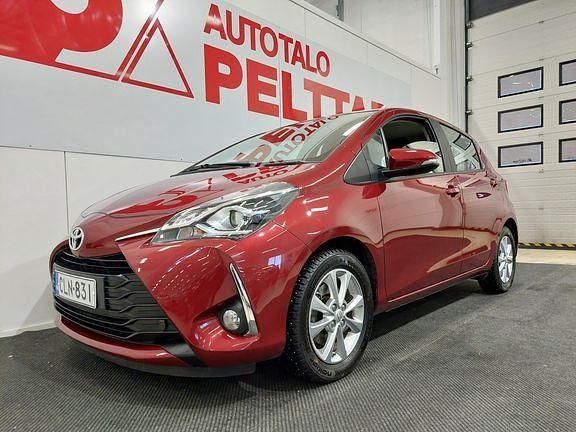 Punainen Käytetty 2018 Toyota Yaris Active Viistoperä | 17 450 € (Perustarjous) - Kuva 1/4