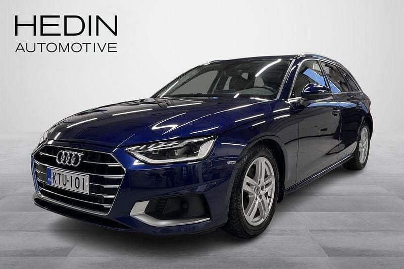 Käytetty Audi A4 Advanced 190 HP (139 kW) 2020 Sininen Farmari