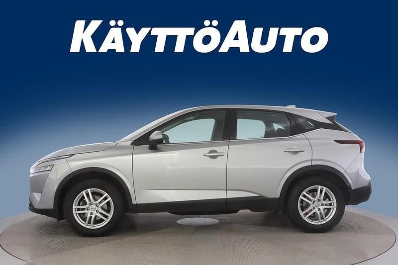 Käytetty Nissan Qashqai Acenta 158 HP (116 kW) 2024 Hopea Katumaasturi