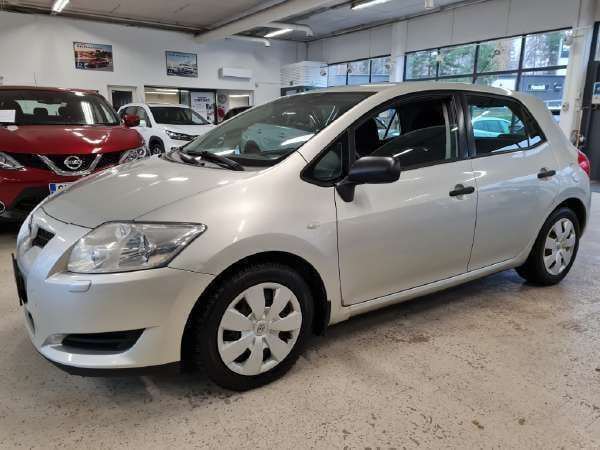 Met. hopea Käytetty 2008 Toyota Auris Terra Viistoperä | 5 400 € - Kuva 1/4