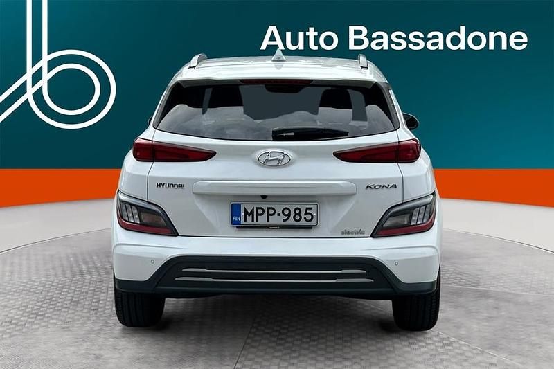 Käytetty Hyundai Kona Limited 100 kW (136 HP) 2023 Katumaasturi