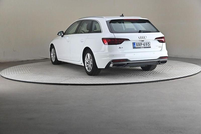 Käytetty Audi A4 204 HP (150 kW) 2023 Farmari