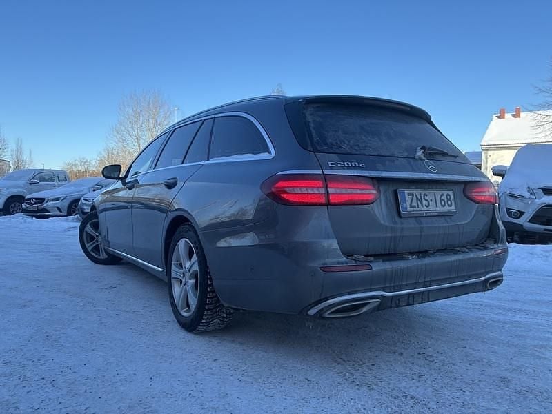 Käytetty Mercedes E200 150 HP (110 kW) 2017 Farmari