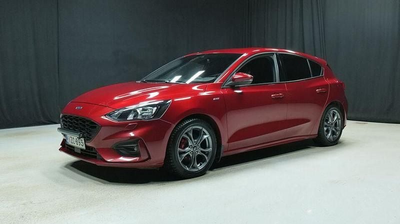 Käytetty Ford Focus ST-Line 182 HP (133 kW) 2020 Viistoperä