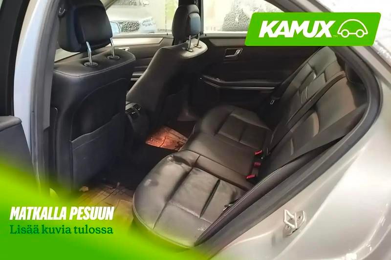 Käytetty Mercedes E200 Business 136 HP (100 kW) 2014 Hopea / harmaa Sedan