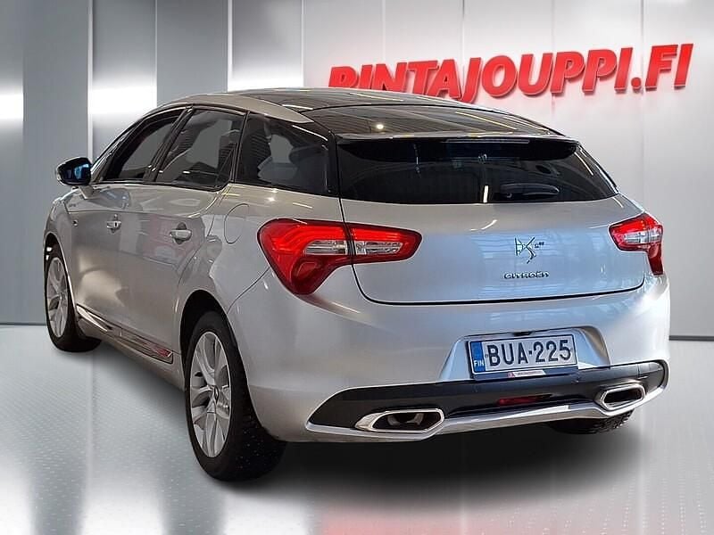 Käytetty Citroën DS5 Sport Chic 163 HP (119 kW) 2015 Harmaa Viistoperä