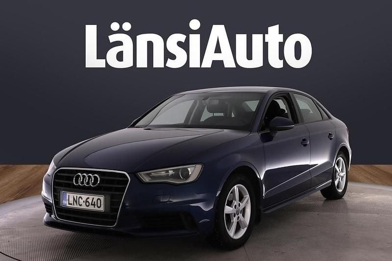 Käytetty Audi A3 Business 125 HP (91 kW) 2016 Sedan