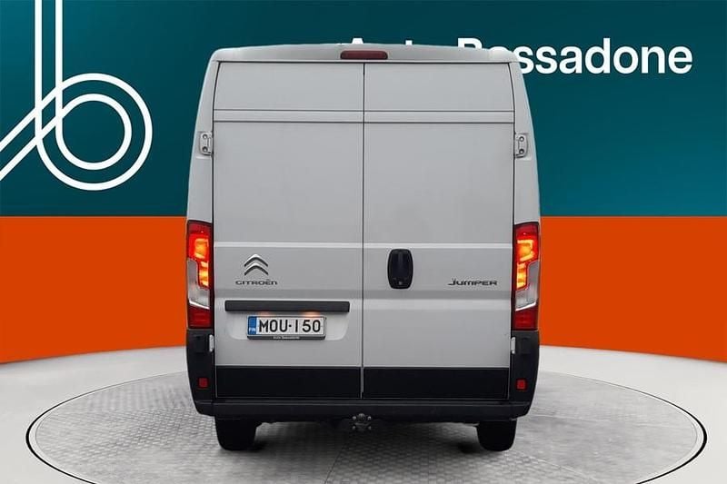 Käytetty Citroën Jumper 140 HP (102 kW) 2022 Tila-auto