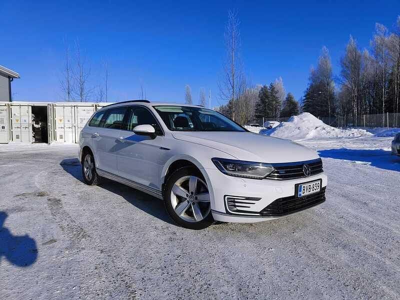 Käytetty VW Passat GTE 218 HP (160 kW) 2018 Farmari