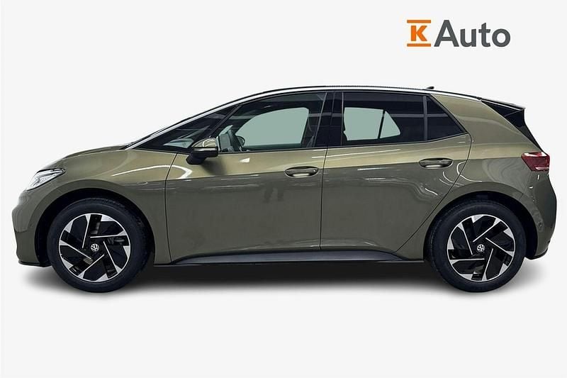 Uusi VW ID.3 Pro 147 kW (201 HP) 2026 Met. vihreä Viistoperä