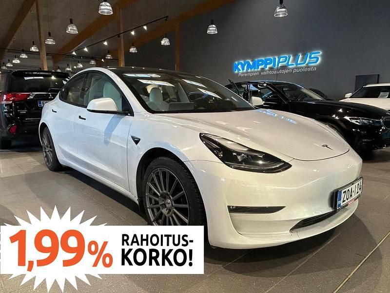 Käytetty 2021 Tesla Model 3 Sedan | 28 770 € (Perustarjous) - Kuva 1/2