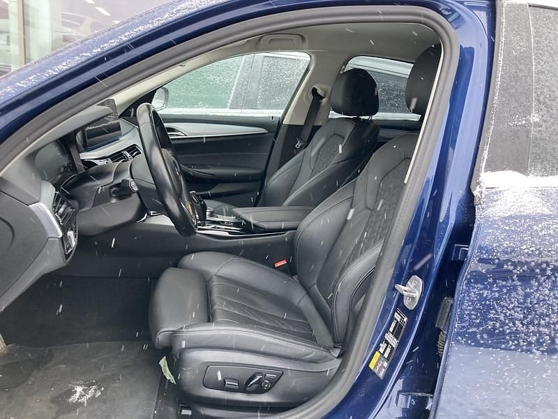 Käytetty BMW 530e 292 HP (214 kW) 2023 Sedan