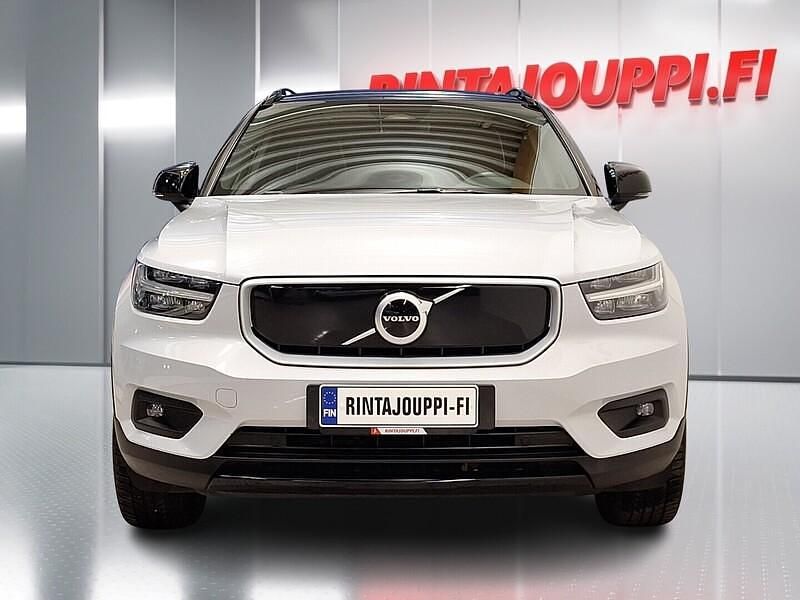 Käytetty Volvo XC40 R-Design 300 kW (408 HP) 2021 Katumaasturi