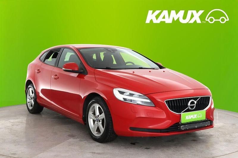 Punainen Käytetty 2016 Volvo V40 Momentum Farmari | 11 490 € (Perustarjous) - Kuva 1/3