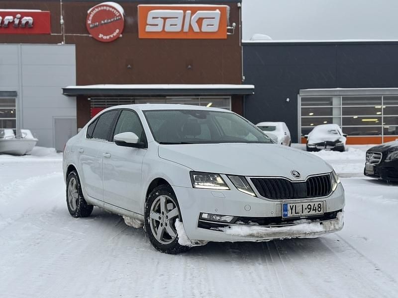 Käytetty Skoda Octavia Style 150 HP (110 kW) 2019 Viistoperä