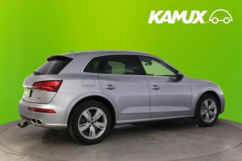 Käytetty Audi Q5 S-Line 367 HP (269 kW) 2020 Hopea / harmaa Katumaasturi