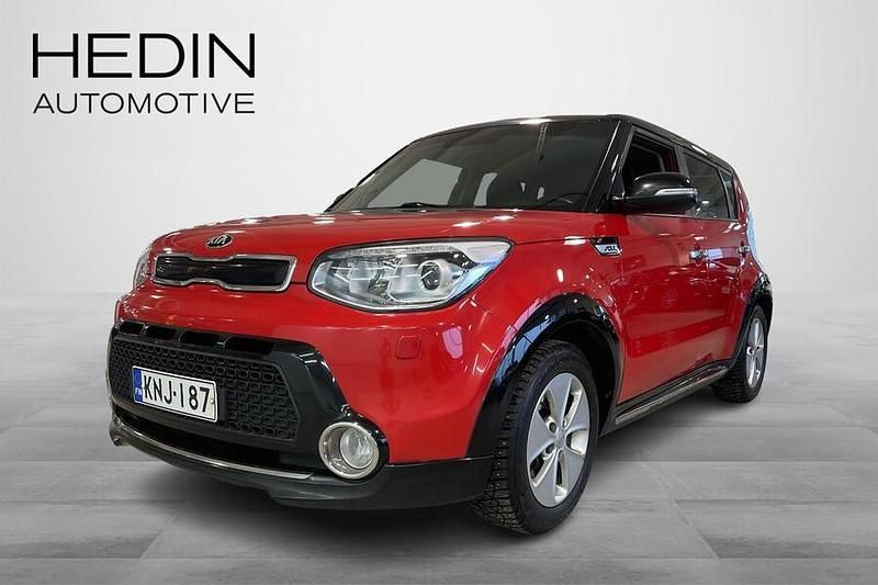 Käytetty Kia Soul Active 132 HP (97 kW) 2016 Punainen Katumaasturi