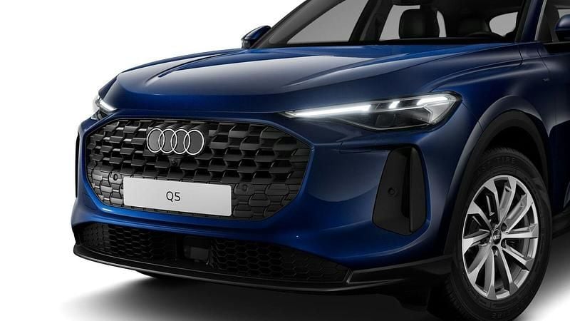 Uusi Audi Q5 Comfort 295 HP (216 kW) 2026 Met. sininen Katumaasturi