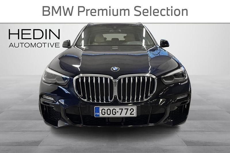 Käytetty BMW X5 M Sport 394 HP (289 kW) 2021 Musta Katumaasturi