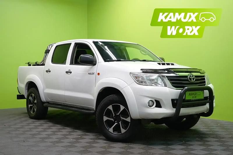 Valkoinen Käytetty 2015 Toyota HiLux Life Nouto | 27 490 € (Hyvä tarjous) - Kuva 1/4
