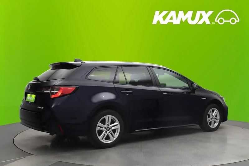 Käytetty Suzuki Swace GL 122 HP (89 kW) 2023 Sininen Farmari