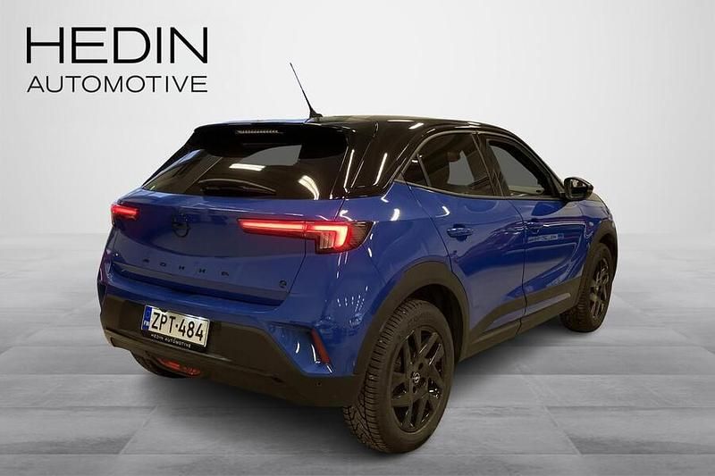 Käytetty Opel Mokka-e GS Line 100 kW (136 HP) 2023 Sininen Katumaasturi