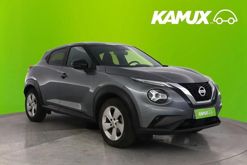 Hopea / harmaa Käytetty 2022 Nissan Juke Acenta Katumaasturi | 17 480 € (Hyvä tarjous) - Kuva 1/4
