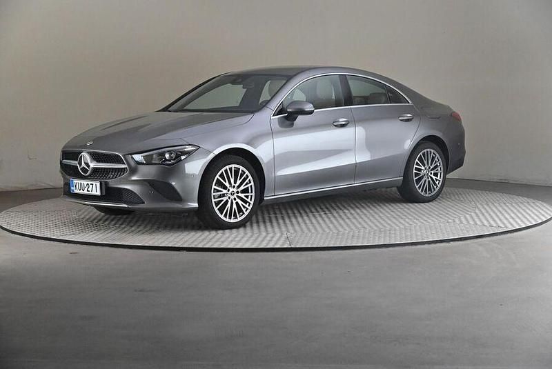 Käytetty 2022 Mercedes E250 Business Coupe - kaksiovinen | 30 900 € (Perustarjous) - Kuva 1/4